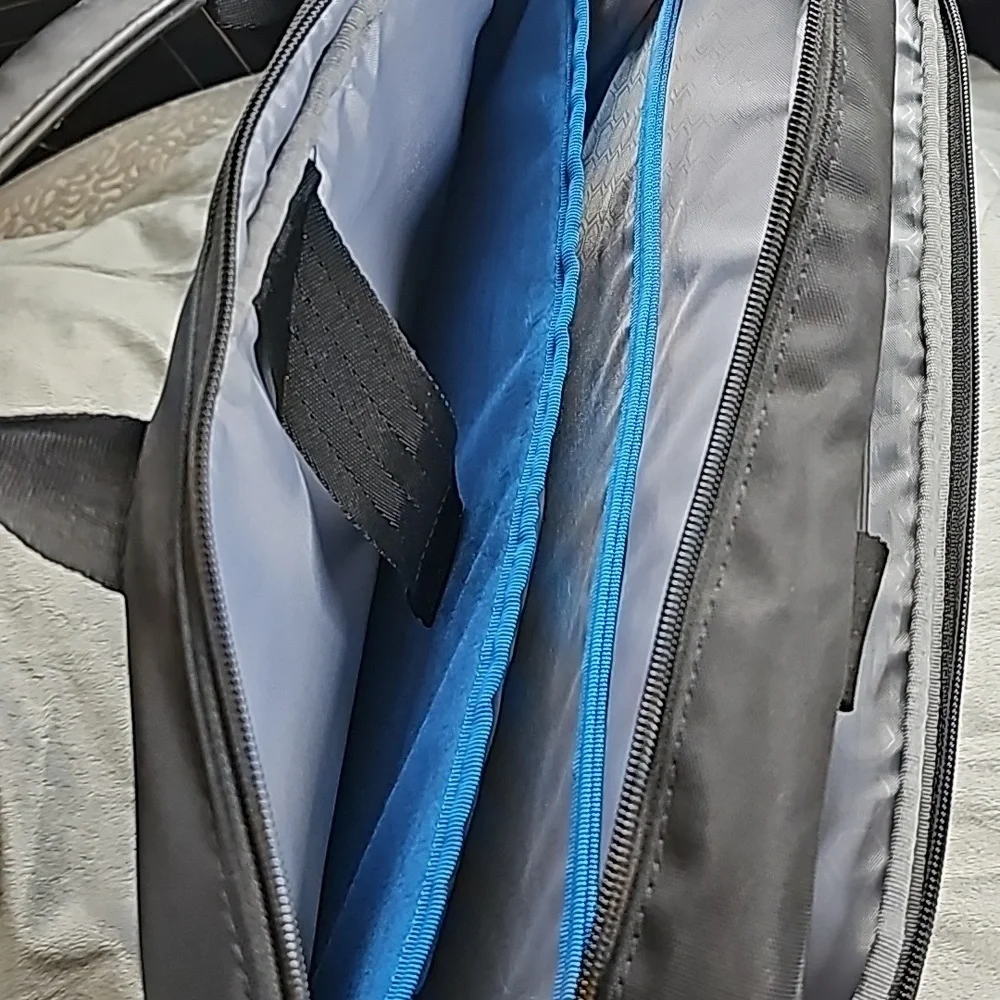 Laptop bag